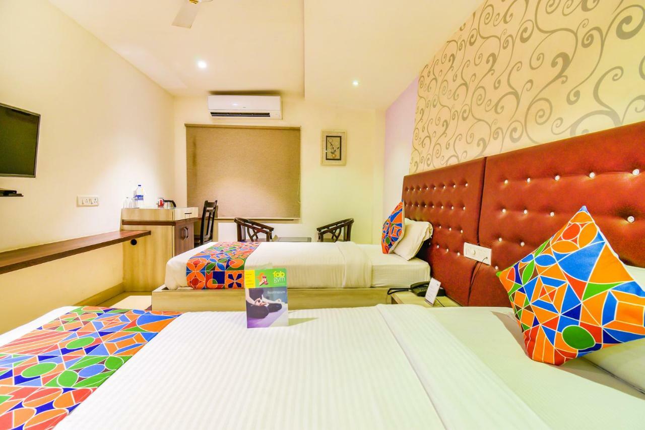 Fabhotel Pentagon Next - Bhubaneswar Railway Station Extérieur photo